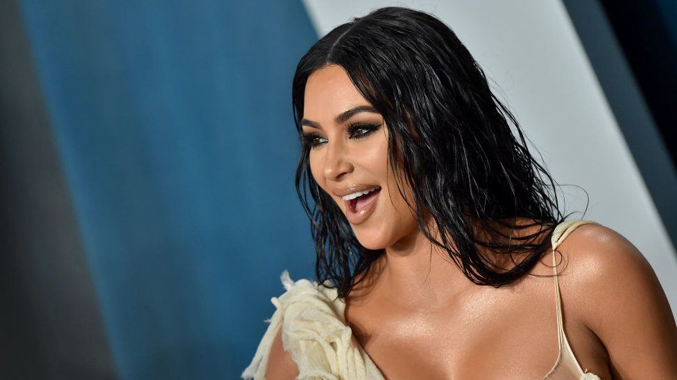 OMONDO PEOPLE - Kim Kardashian et Elon Musk : une nouvelle alliance inattendue dans le monde du divertissement et de la tech
