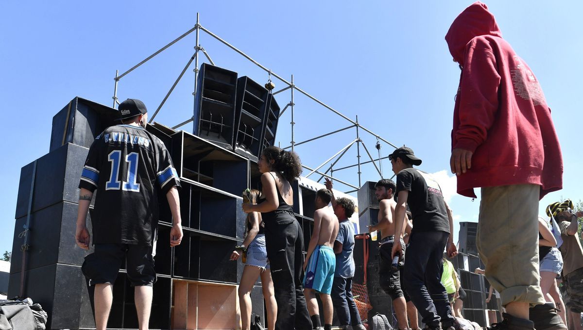Rave-party géante en Lozère : 4000 personnes rassemblées malgré les interdictions