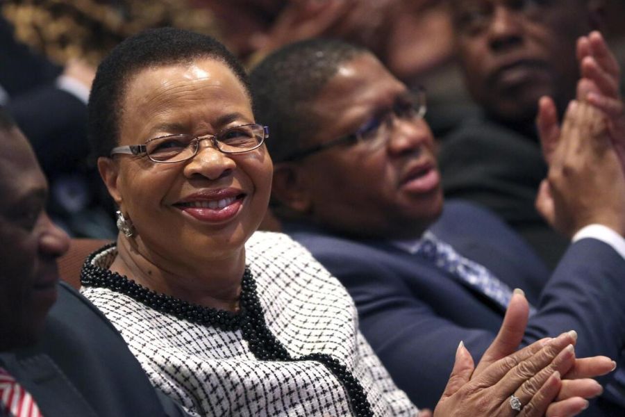 Graça Machel : la femme derrière Nelson Mandela, une icône de la libération et de l'engagement social