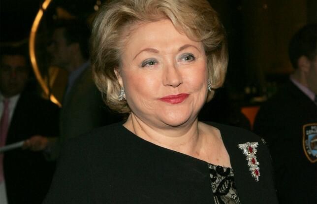 Décès de Barbara Taylor Bradford : héritage littéraire et succès commercial