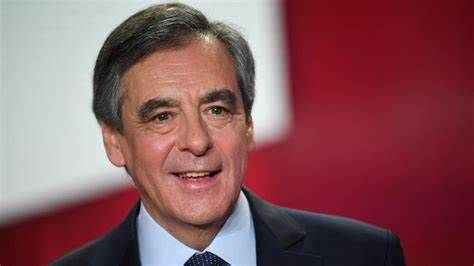 Renouveau - François Fillon : Une Voix de la Sagesse Malgré les Controverses