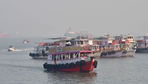 Inde : une collision entre un navire militaire et un ferry fait au moins 13 morts