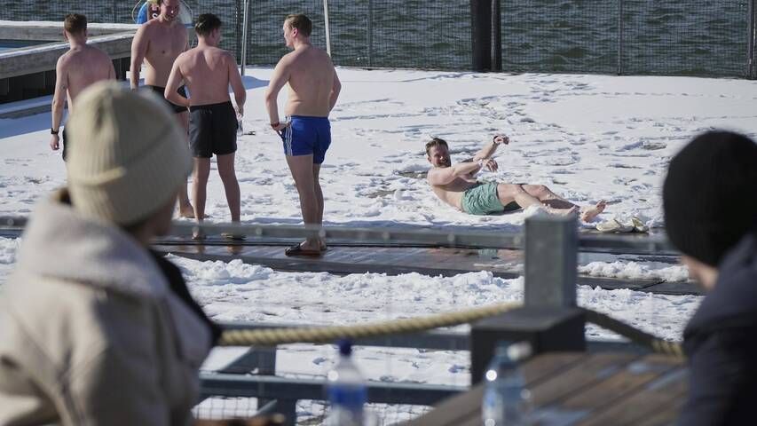 La Finlande reste le pays le plus heureux au monde, les États-Unis chutent