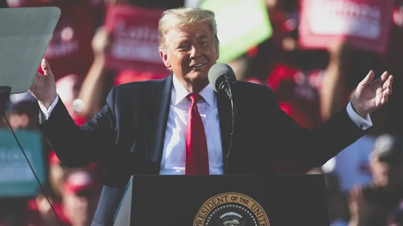 États-Unis : Le gel des allocations plongent 5 États démocrates dans le chaos social