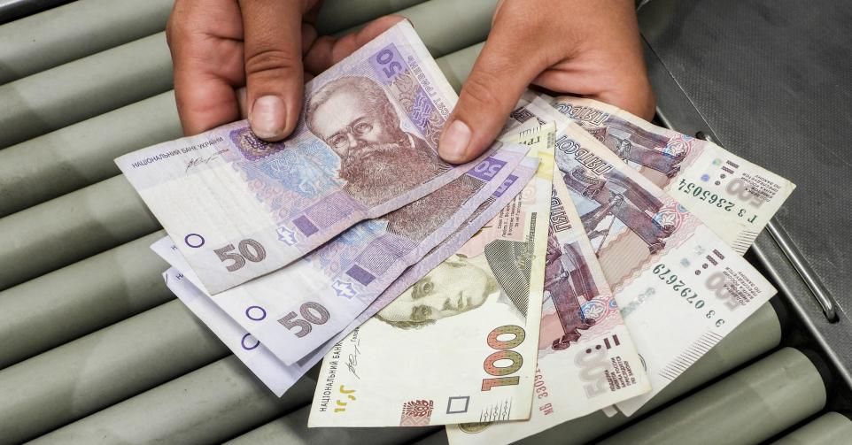 OMONDO ÉCONOMIE - Russie : Le rouble au plus bas depuis un an