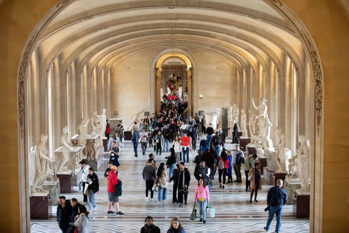 Patrimoine et Culture : Succès Record pour les Expositions Estivales dans les Musées et Monuments Nationaux en France