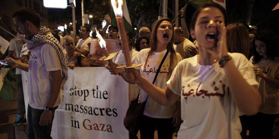 Manifestation à Tel Aviv pour appeler la Croix-Rouge à libérer les otages de Gaza