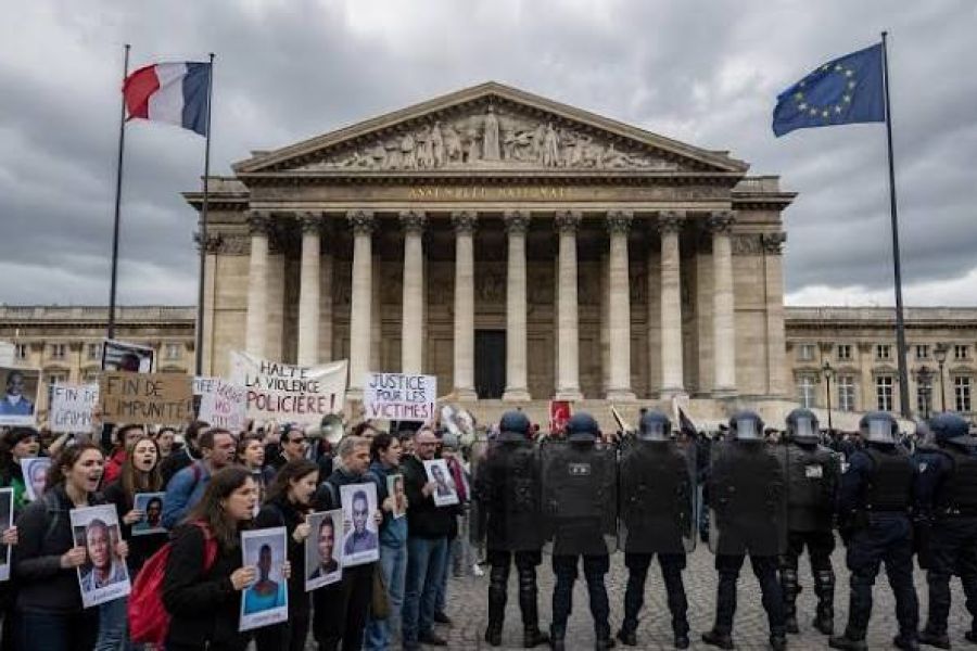 Sécurité publique Paris 2026 : les réactions syndicales et citoyennes après le vote de la loi sur la légitime défense