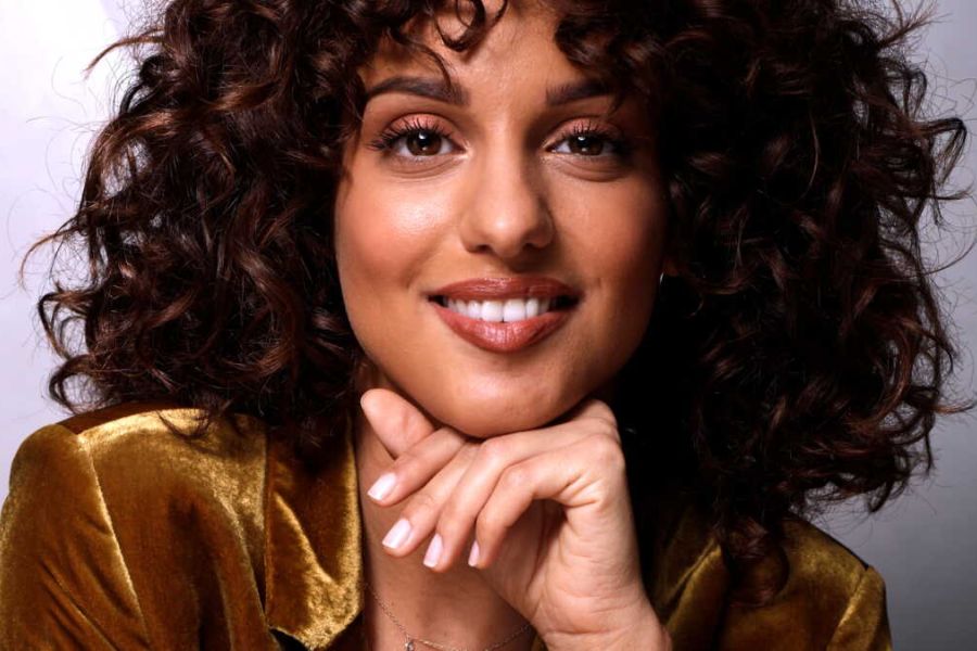 Tal, la jeune chanteuse dont le talent et l'énergie irradiaient les scènes mondiales