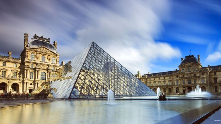 OMONDO ARTS - Le Louvre accueille une exposition révolutionnaire mêlant art classique et réalité augmentée