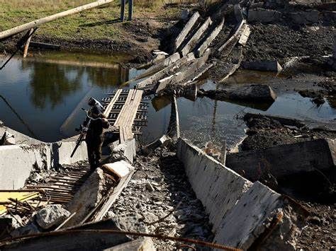 Ukraine - Destruction d'un Pont Stratégique en Russie