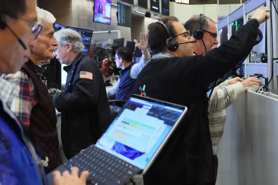 Krach ou Rebond ? Pourquoi les Marchés Mondiaux Vacillent face à la "Déraison" de la Maison Blanche