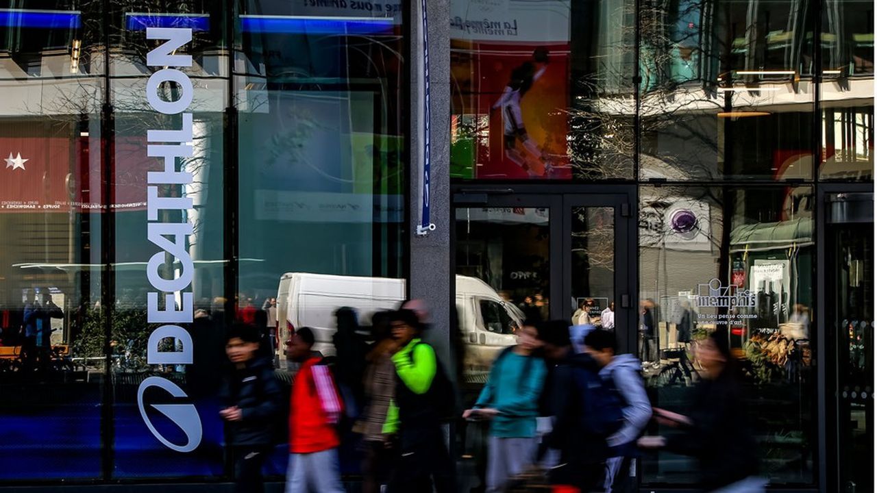Decathlon justifie le milliard d’euros de dividendes versés à la famille Mulliez