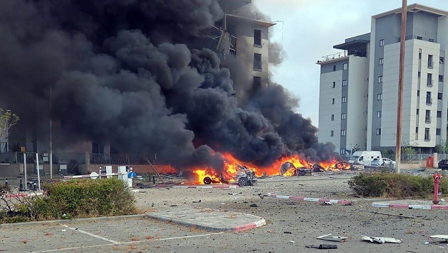 Téhéran lance des missiles sur Israël, l’aéroport Ben Gourion ciblé