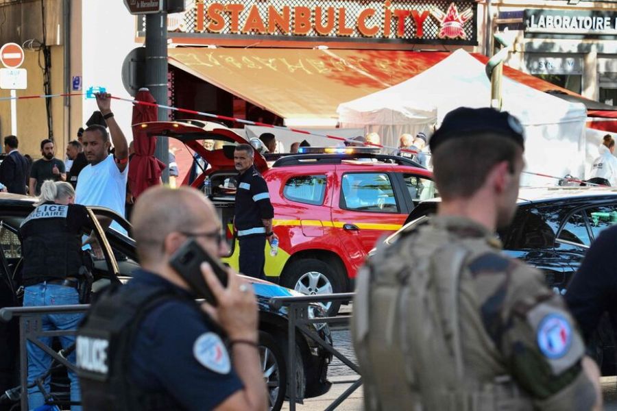 Attaque au couteau à Marseille : l’assailant abattu après avoir blessé plusieurs personnes, tensions croissantes sur l’insécurité