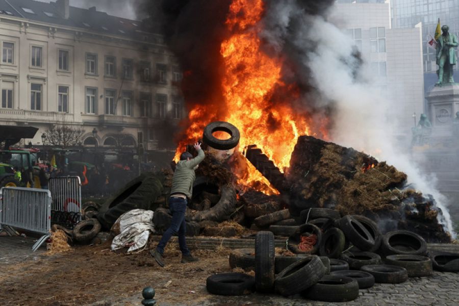 La Révolte de Bruxelles : Pourquoi l'Accord UE-Mercosur cristallise la fin du libre-échange débridé