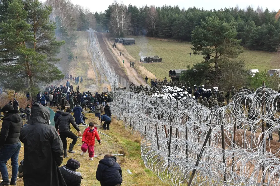 la frontière entre la Pologne et la Biélorussie