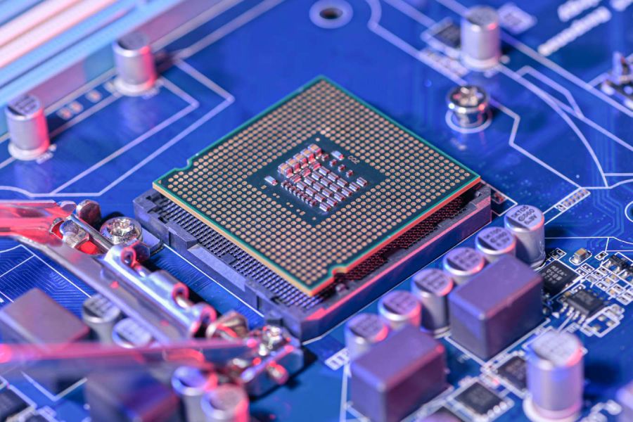 Guerre des Chips : L'Europe et l'Asie se Disputent la Souveraineté sur les Semiconducteurs de Prochaine Génération.