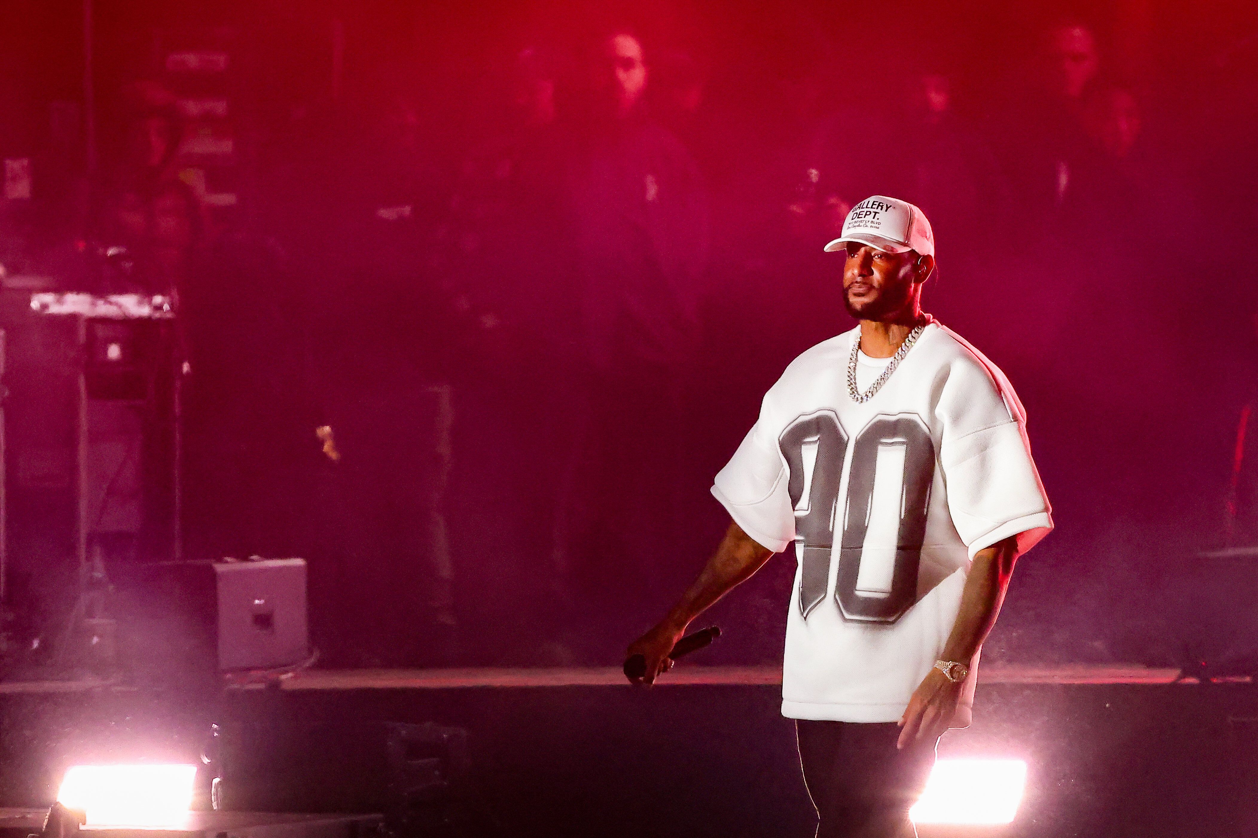 Polémique : Booba dénigre les succès olympiques de Léon Marchand