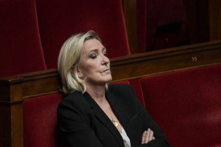 Présidentielle 2027 : RN et LFI, le Duel Annoncé qui Inquiète