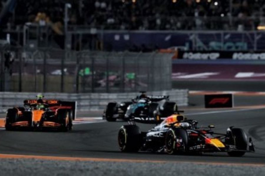 Formule 1 : Verstappen triomphe au Grand Prix du Qatar, Gasly réalise une performance remarquable
