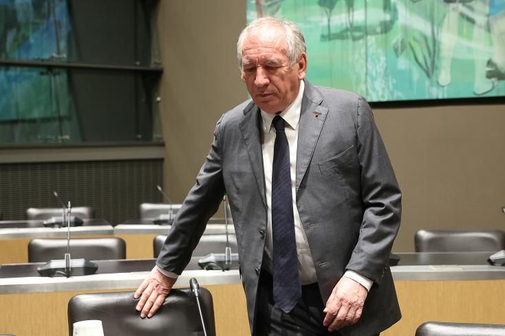 François Bayrou publie les documents de l’affaire Bétharram – Transparence et bataille politique à l’Assemblée