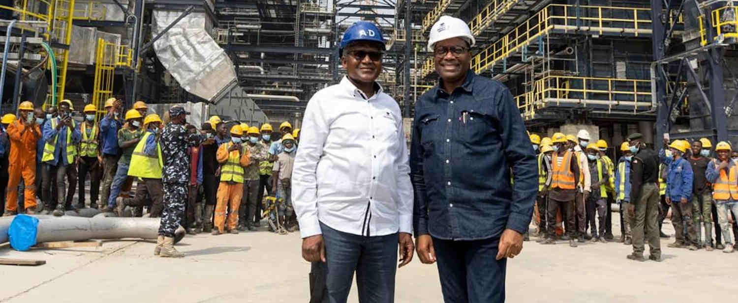 La raffinerie du groupe Dangote au Nigeria produit désormais du carburant