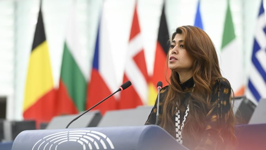 Orléans : la justice ordonne la tenue de la conférence de Rima Hassan – Liberté d’expression et tensions autour de la cause palestinienne