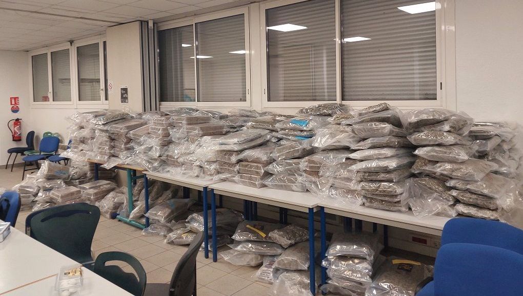 OMONDO SÉCURITÉ : Saisie record de cannabis en Charente-Maritime