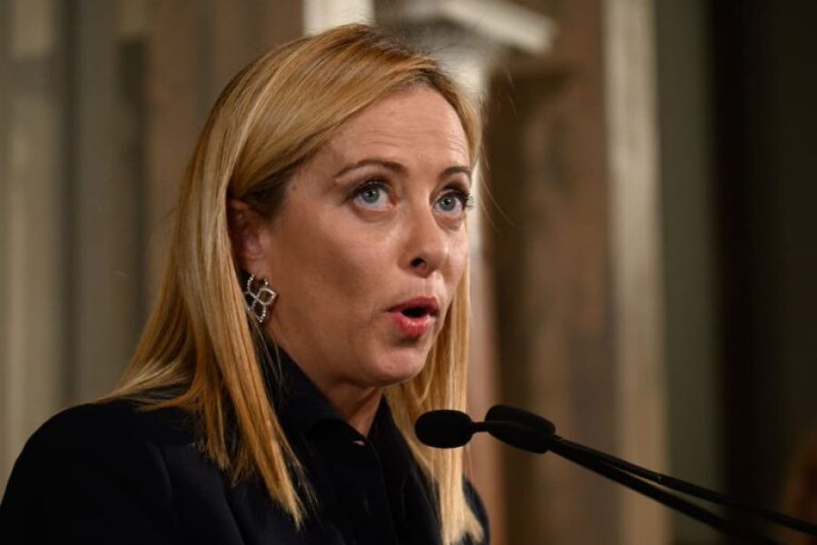 Giorgia Meloni : Portrait d'une Première ministre controversée mais solide