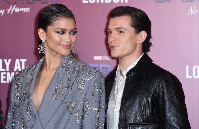 Les couples stars qui ont marqué 2024 : amour et ruptures à Hollywood