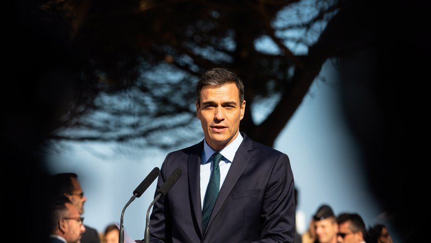 OMONDO POLITIQUE - Espagne : l'opposition exige la démission de Pedro Sanchez pour corruption présumée