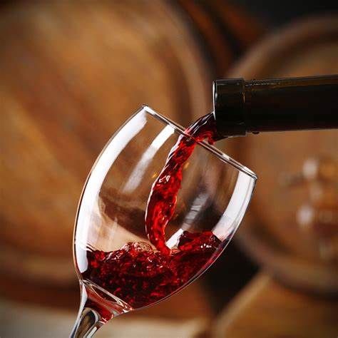 Omondo Eco et tech . Le vin rouge français en péril : comment sauver ce fleuron de notre patrimoine ?