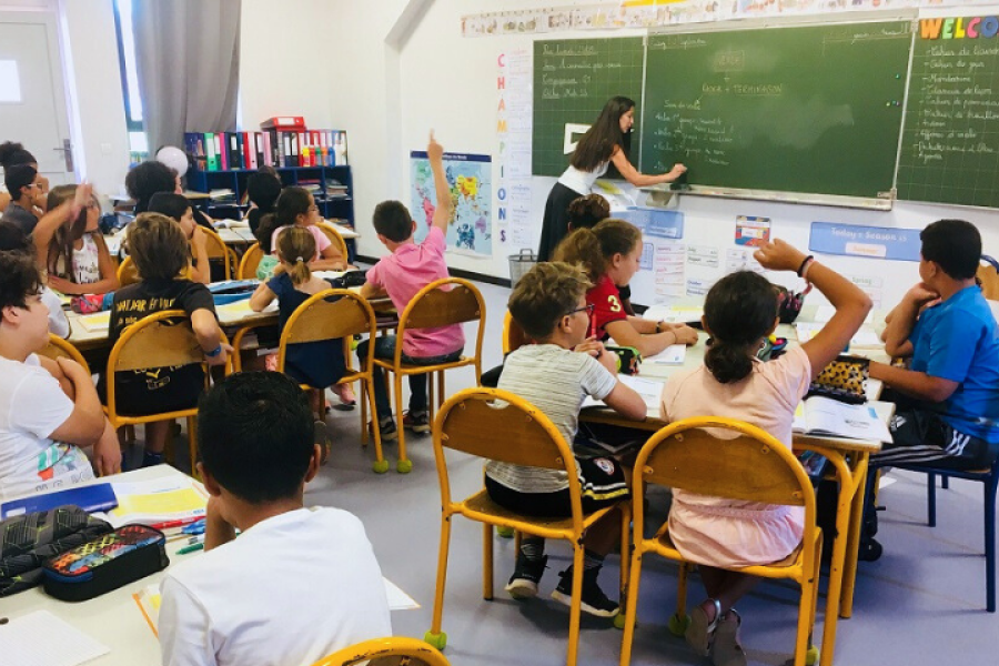 GRAND DOSSIER OMONDO SPÉCIAL SOCIETE : L’ÉCOLE FRANÇAISE À L'AGONIE OU À L'AUBE D'UNE RÉVOLUTION ?