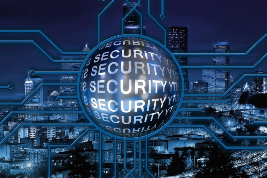 Cyber-Blackout en Europe de l'Est : La cyberguerre hybride franchit une nouvelle frontière