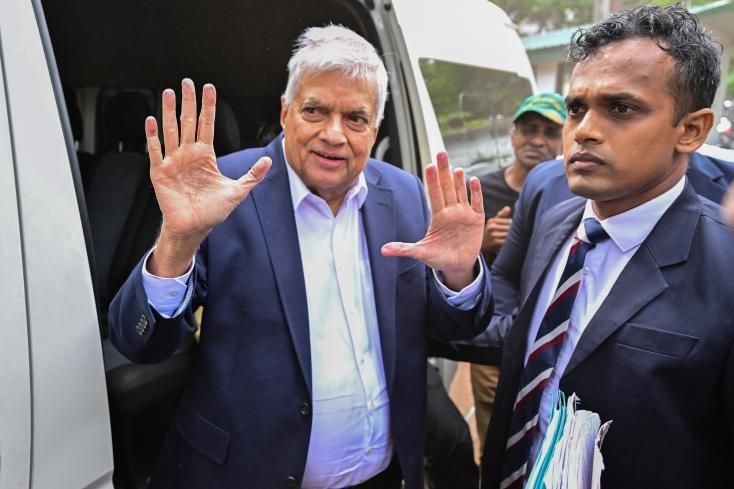 Sri Lanka : l’ancien président Wickremesinghe rattrapé par des affaires de détournement public