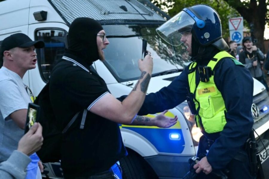 Royaume-Uni : le choc des demandes d’asile, crise de l’accueil et fracture sociale