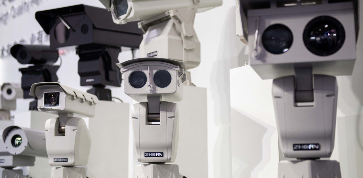 L'UE interdit 8 usages de l'ia jugés dangereux