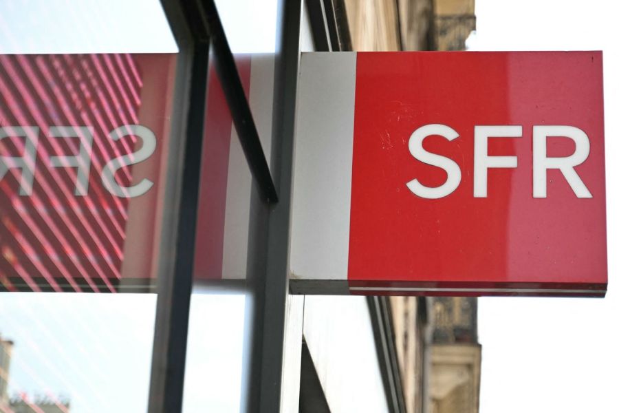 Restructuration de la dette de SFR, salariés et syndicats laissés pour compte