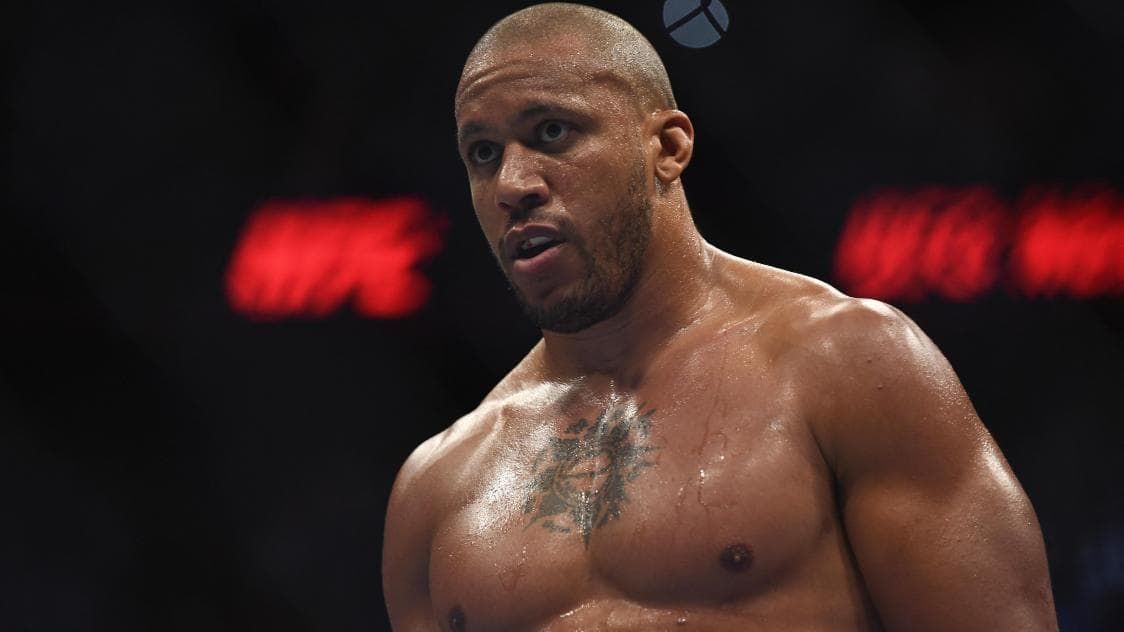 Cyril Gane numéro 1 des poids lourds, un Français en route vers la ceinture UFC