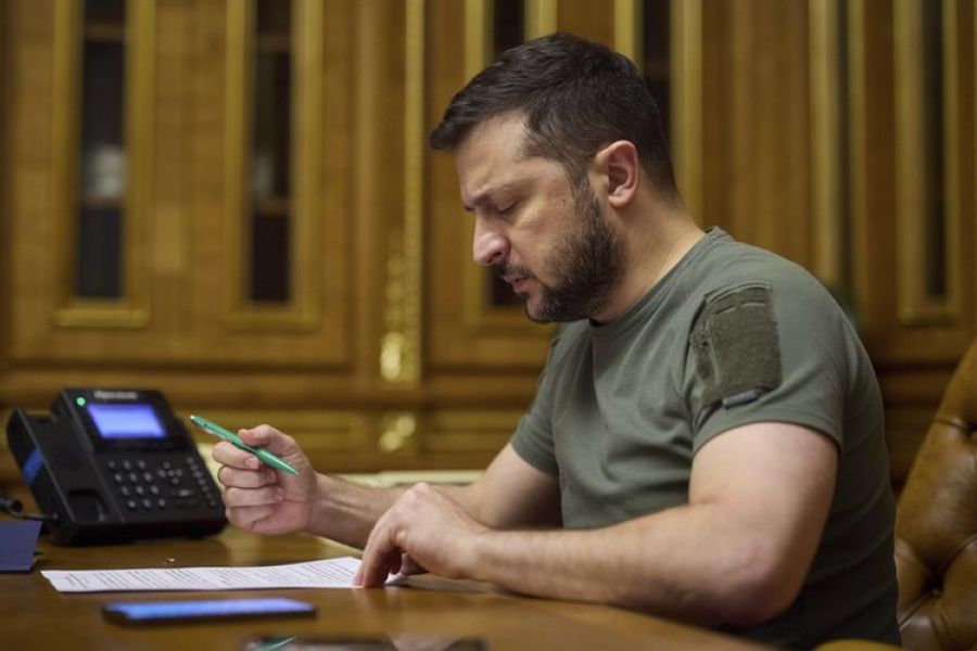 Ukraine : Pourquoi Zelensky veut finalement négocier sans conditions
