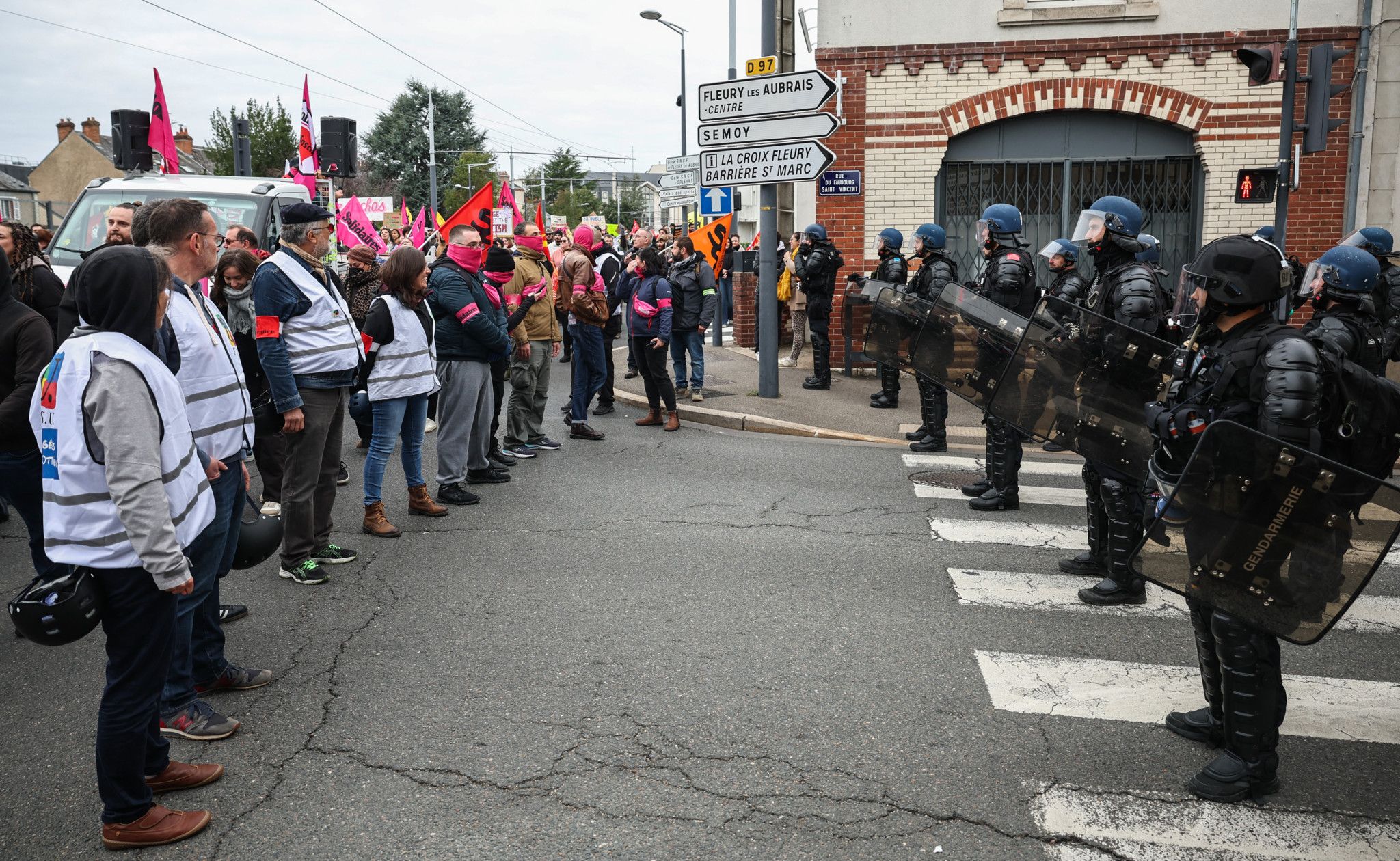 Mobilisation nationale du 24 octobre : 70 000 policiers et gendarmes déployés sous haute tension sécuritaire