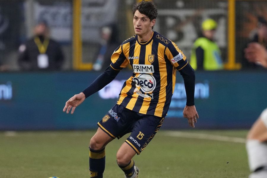 Football : Le Scandale du Salut Nazi après un But de l'Arrière-Petit-Fils de Mussolini