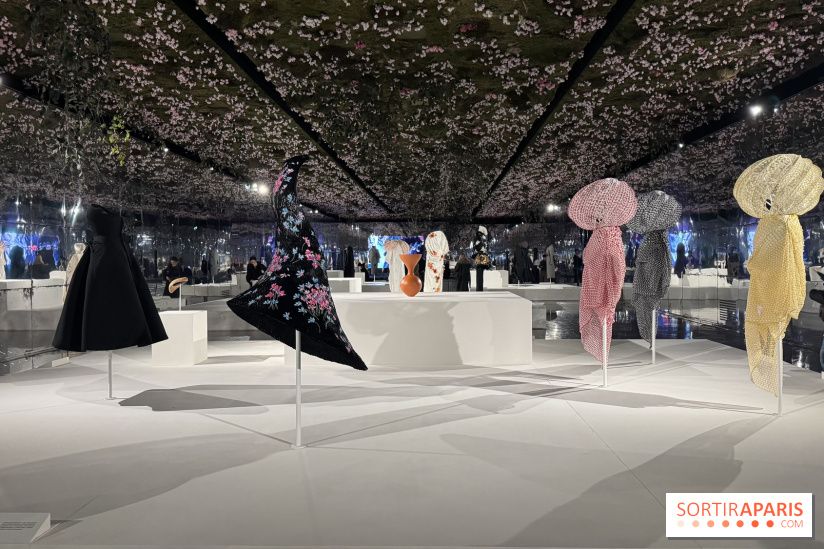 Fashion Week Haute Couture 2026 : La scénographie spectaculaire de Dior s'ouvre au public