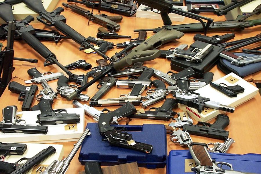 L'interdiction du port d'arme dans une foire texane soulève la controverse