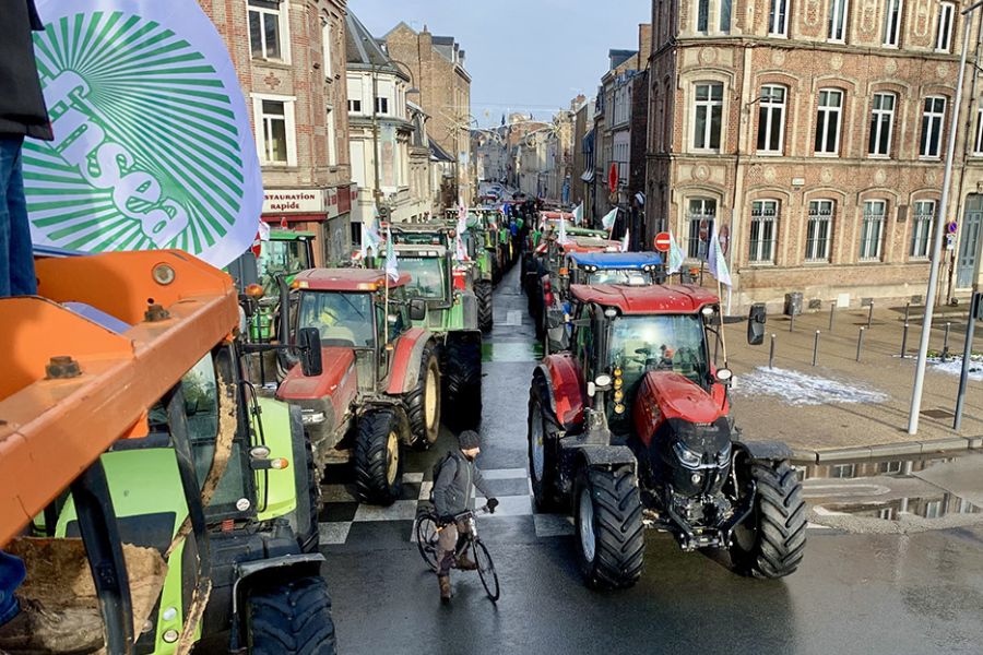 Loi Agriculture d’Urgence : Le dernier espoir des campagnes françaises