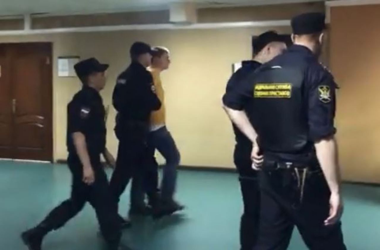 Un Russe condamné à 25 ans de prison pour un projet d'attaque contre un centre de recrutement