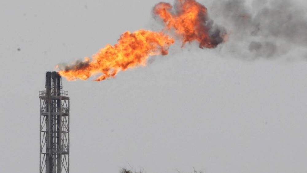 Détroit d'Ormuz bloqué : Le baril de pétrole vers les 200$, l'économie mondiale en apnée