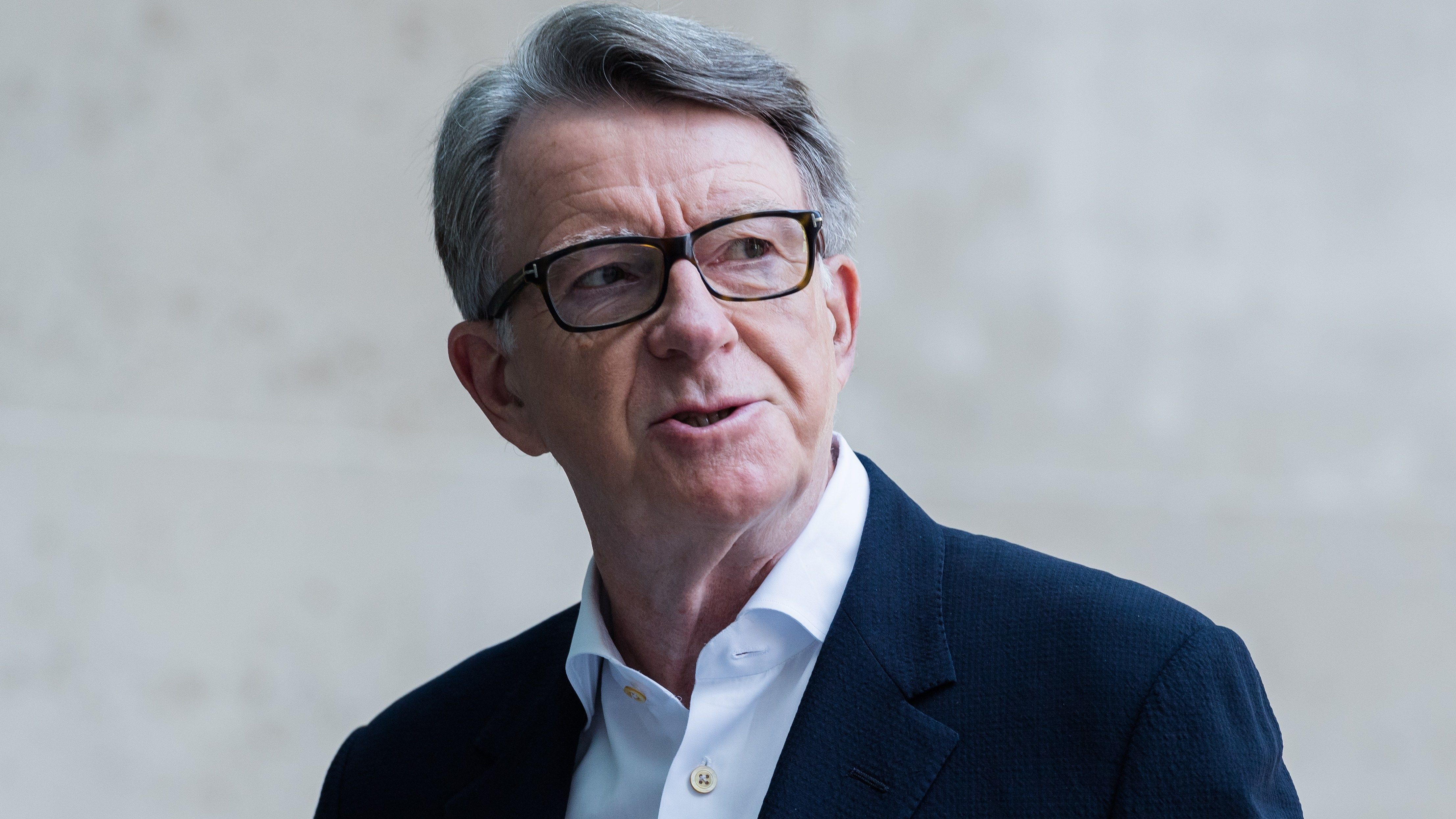 Peter Mandelson nommé ambassadeur britannique aux États-Unis : Un choix stratégique pour renforcer les liens transatlantiques