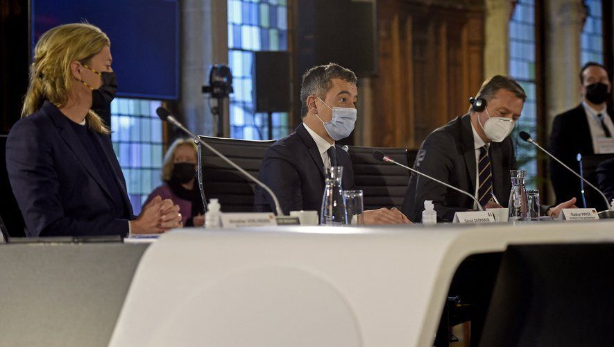 OMONDO SOCIÉTÉ : Naufrage dans la Manche - La maire de Calais appelle à un bras de fer avec Londres